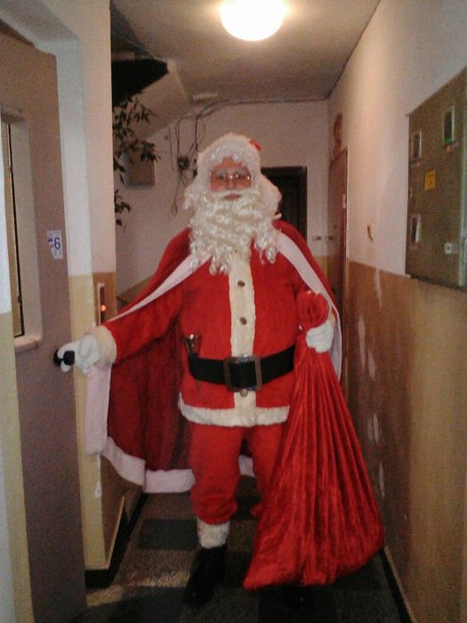 Дядо Коледа у дома