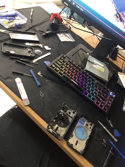 Dezmembrez Iphone 13 mini Perfect Functional!