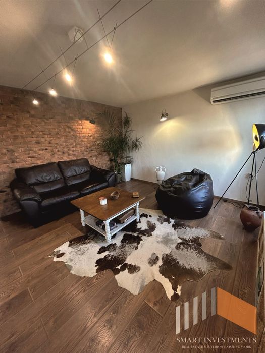 Продава се Тристаен апартамент в Варна, Автогара - 92 кв.м за 1577 €/кв.м - Снимка #1