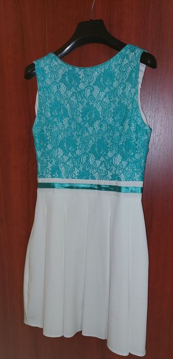 Rochie cocktail elegantă