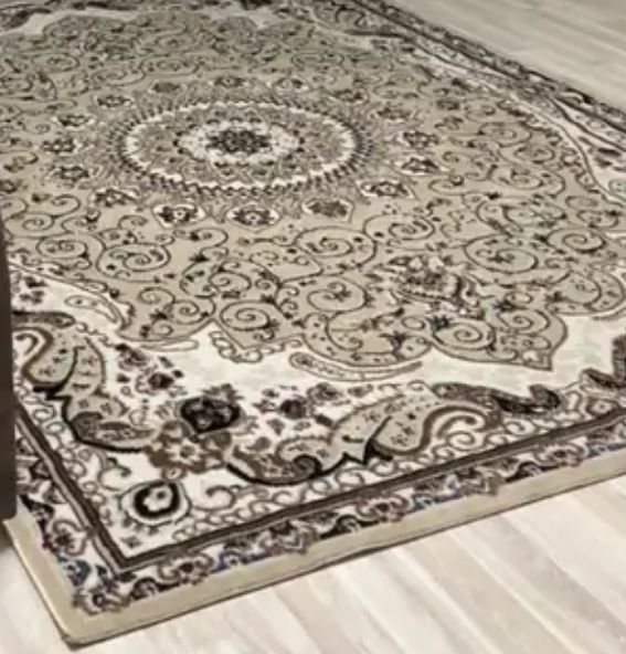 Продам ковер 2*3 дёшево