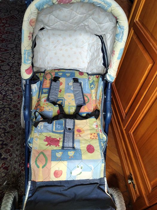 Подарява се голяма зимна количка