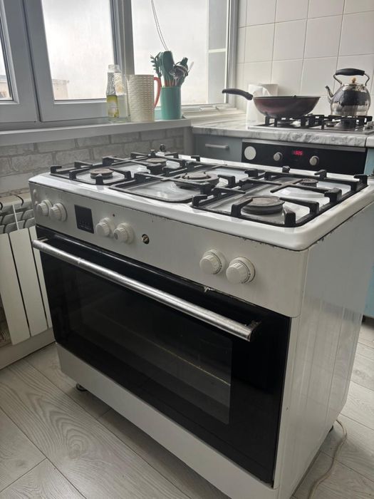 Срочно продается газовая плита