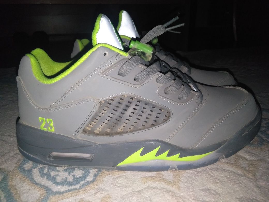 air jordan 5 low green been