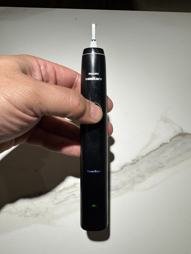 Звукова четка Philips Sonicare 9000 Diamondclean