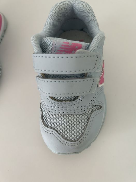 New balance бебешки обувки