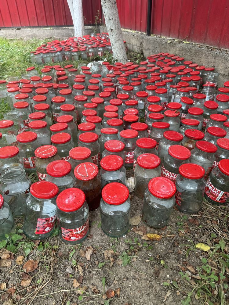 Банка стеклянная
