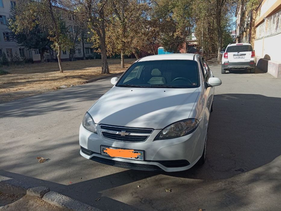 2017-yil oq jentra sotiladil