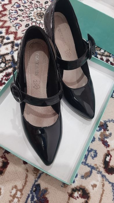 Продам туфли в отличном состоянии