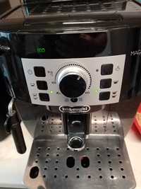 Expresor cafea delonghi
