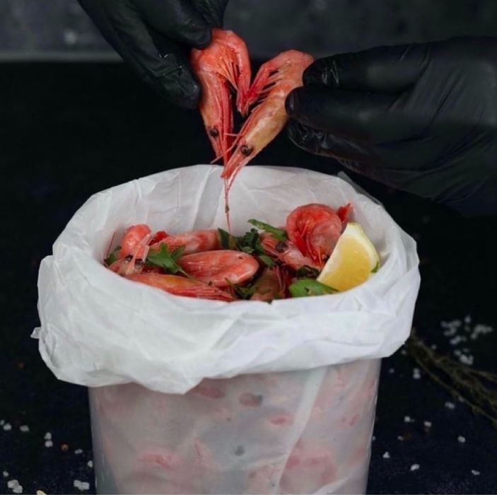 Крабы,раки,креветки,икра к новому году