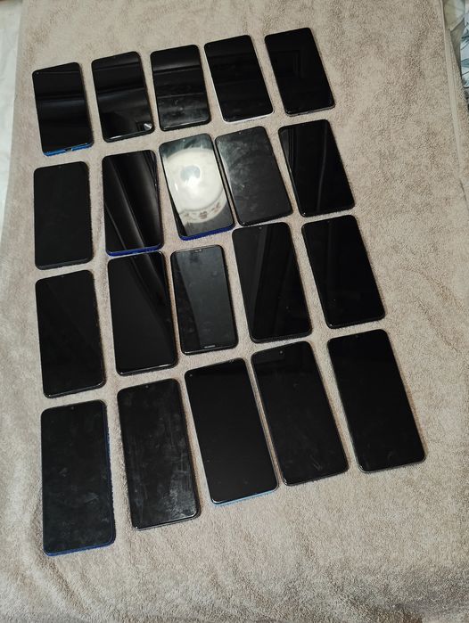 Город Астана! Продам телефоны состояние идеальное