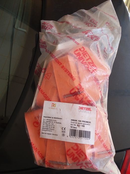 Doza derivatie pt.rigips,cu capac alb,Nou. Pret 20 lei. buc.