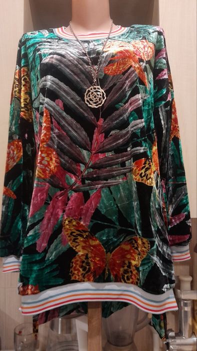 Платья женские фирма