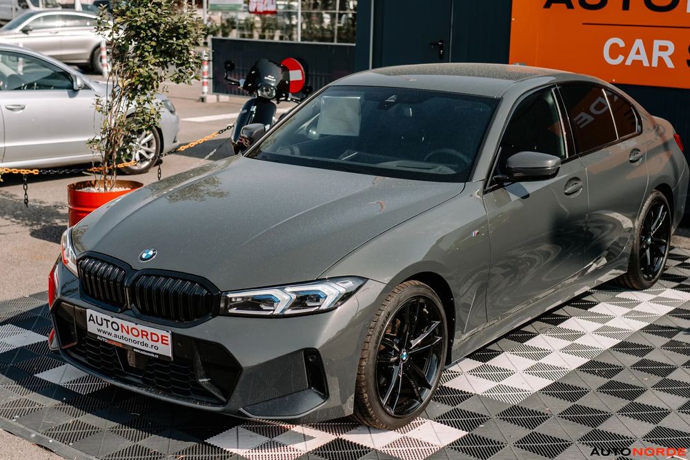 BMW Seria 3 BMW 320d xDrive 2023 model nou, tableta mare, pachet M,