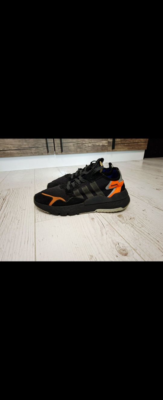 Adidas- Оригинални маратонки
