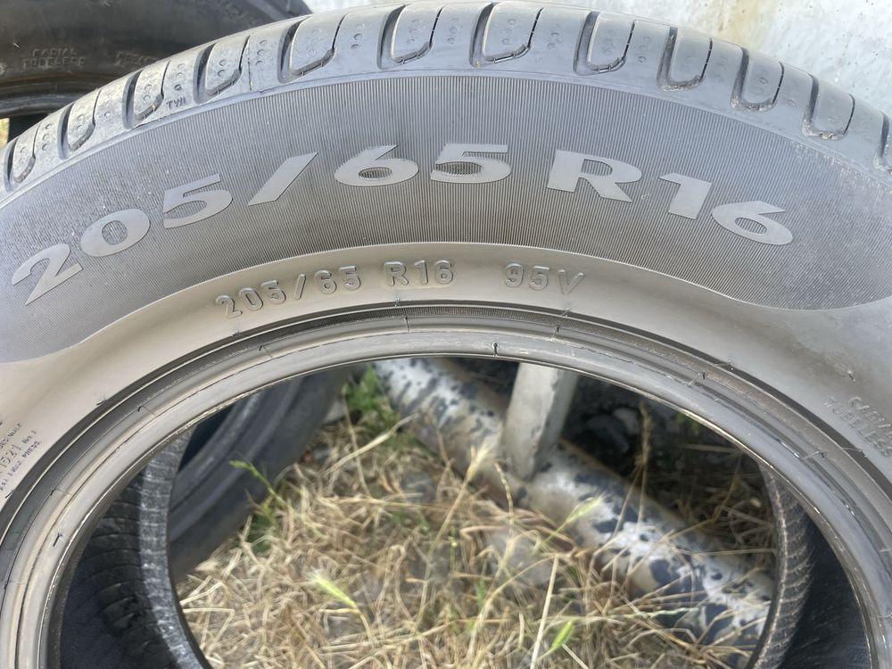 4 бр 205/65/16 Pirelli 2024г