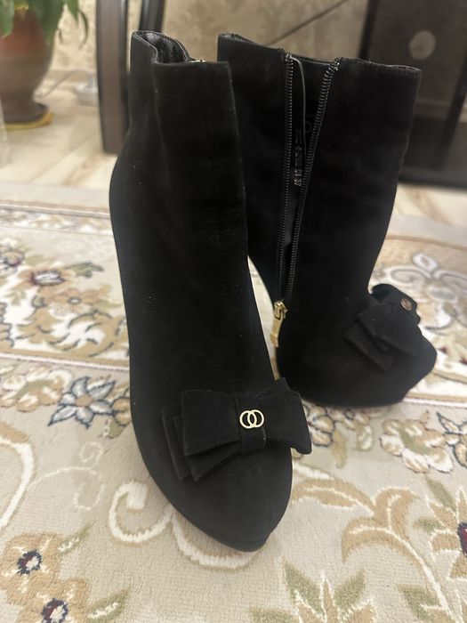 Осенние ботильоны, натуральная замша размер 37