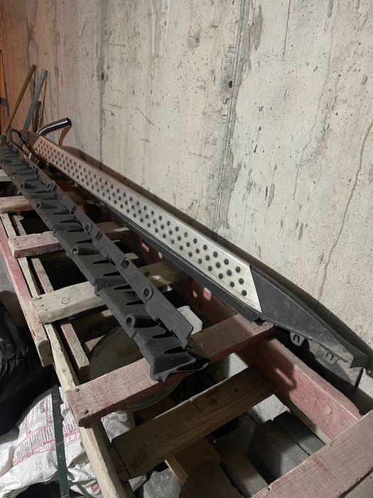 Ляв Праг лява стапенка за BMW X5 Е 70