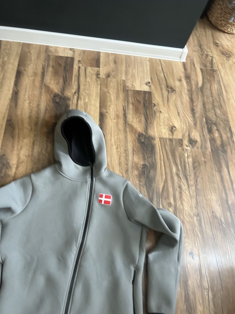 Nike Terma-Fit size XL