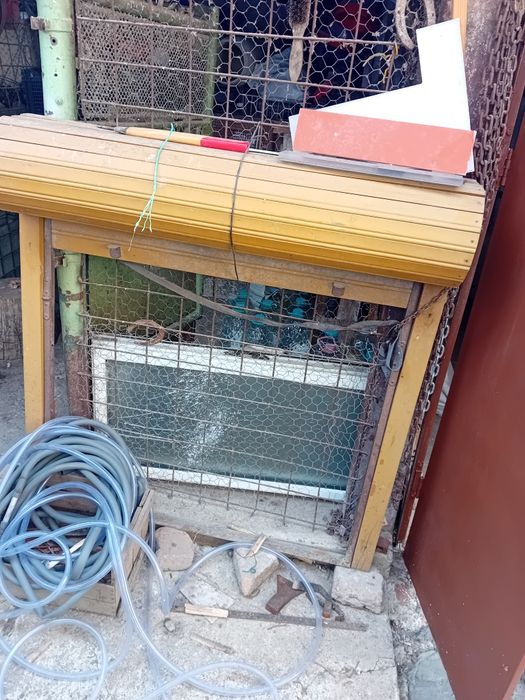 Jaluzele ext lemn tei  cu sistem blocare int