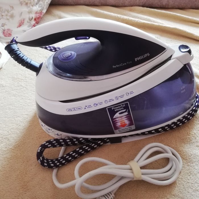 Statie de calcat philips PerfectCare Pure