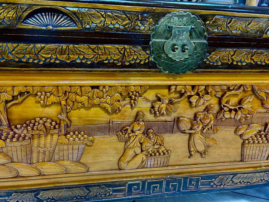 Сандък ръчна дърворезба Холандия