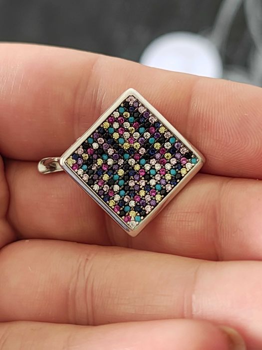 Cercei pietre multicolore