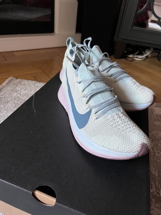 Adidasi alergare Nike