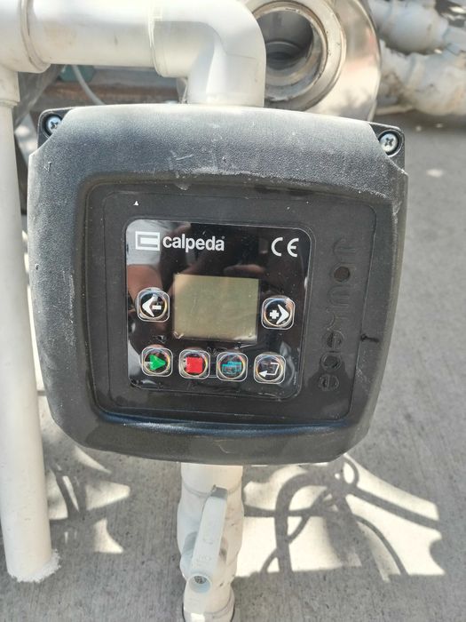 Насосная станция Calpeda в сборе. Насос дозатор для питьевой воды.