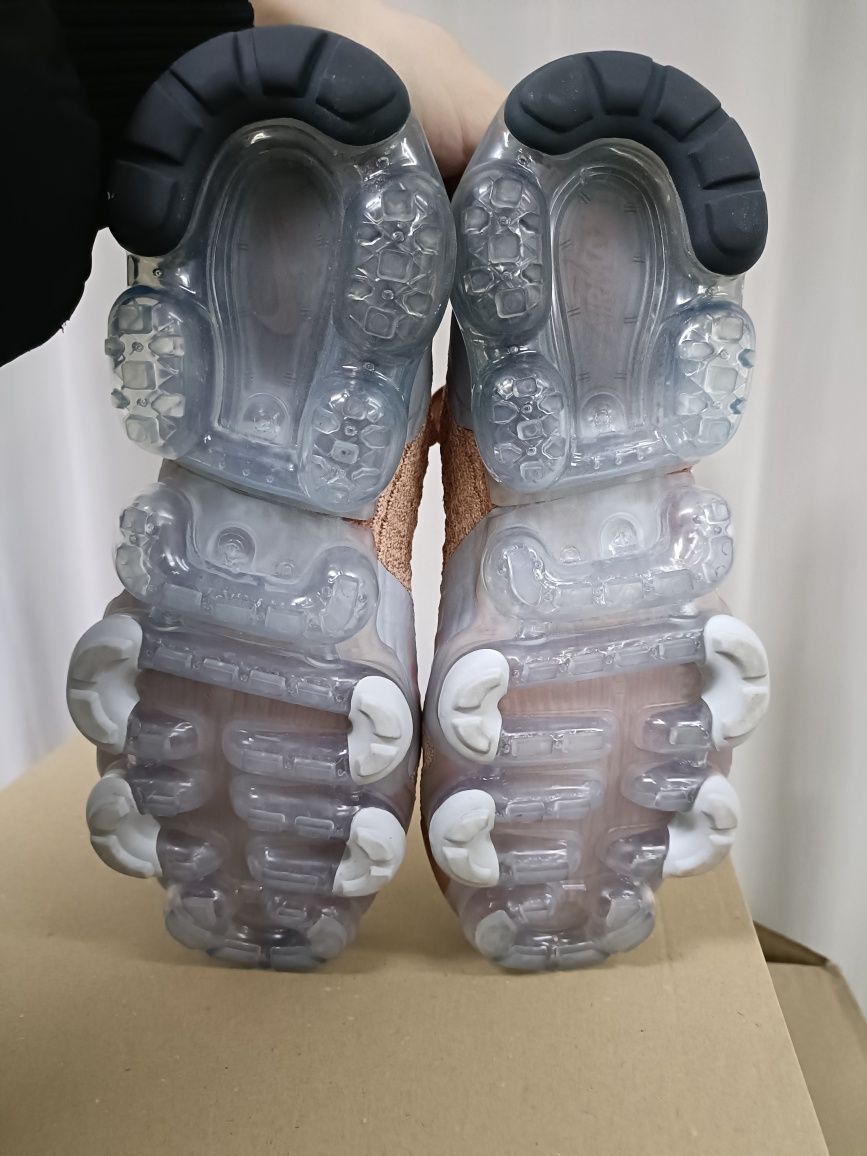 Nike Air Vapormax номер 38 код 1A
