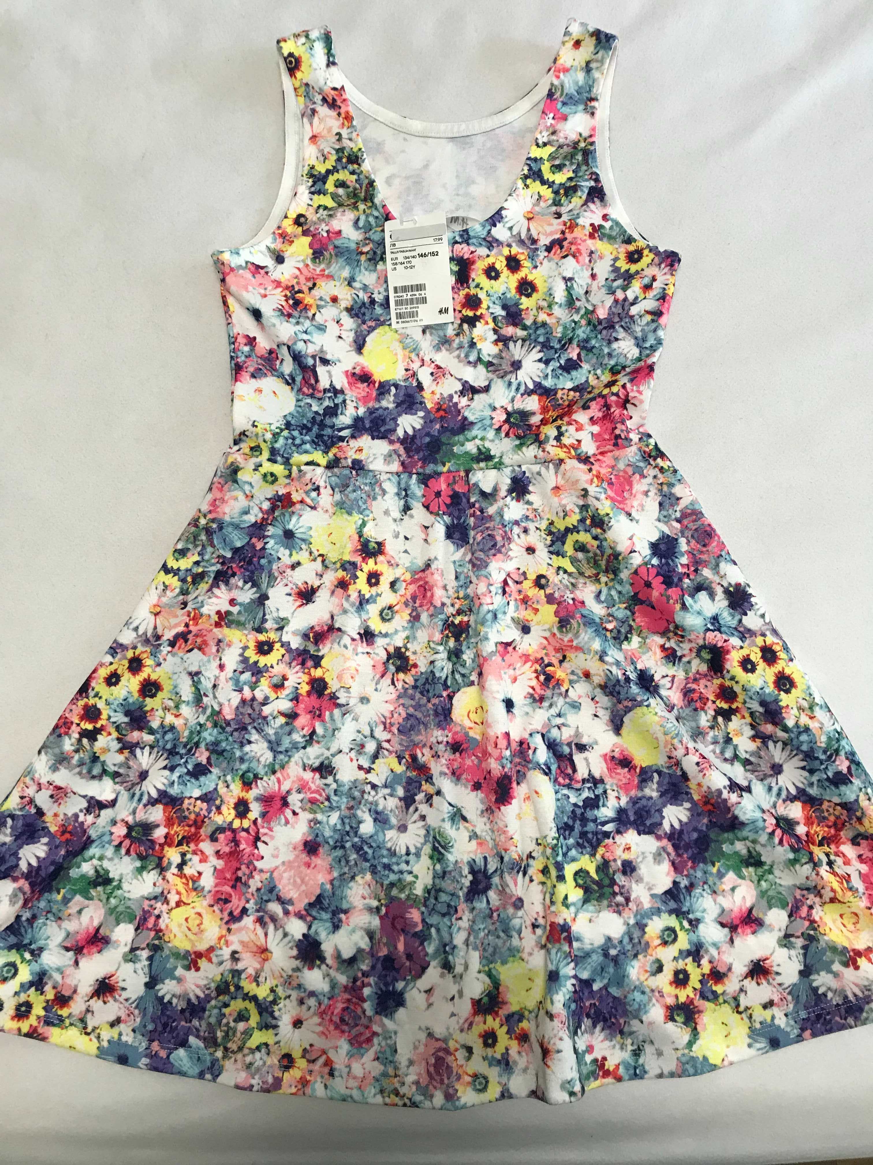 НОВА уникална рокля на цветя H&M  за момиченце