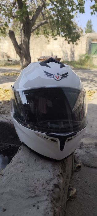 Мото шлем в отличном состоянии!