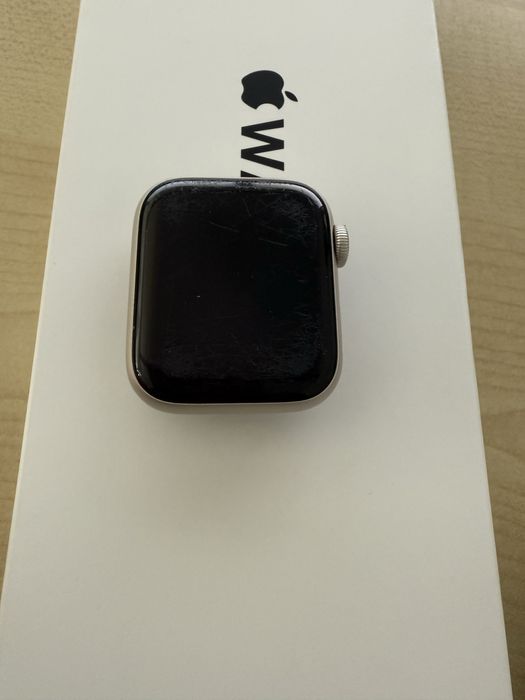 Apple Watch SE 40mm – Silver Aluminum Case - cu 2 bratari!