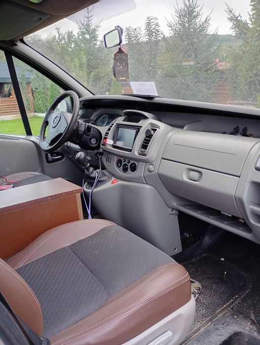 Opel vivaro 8+1 2007