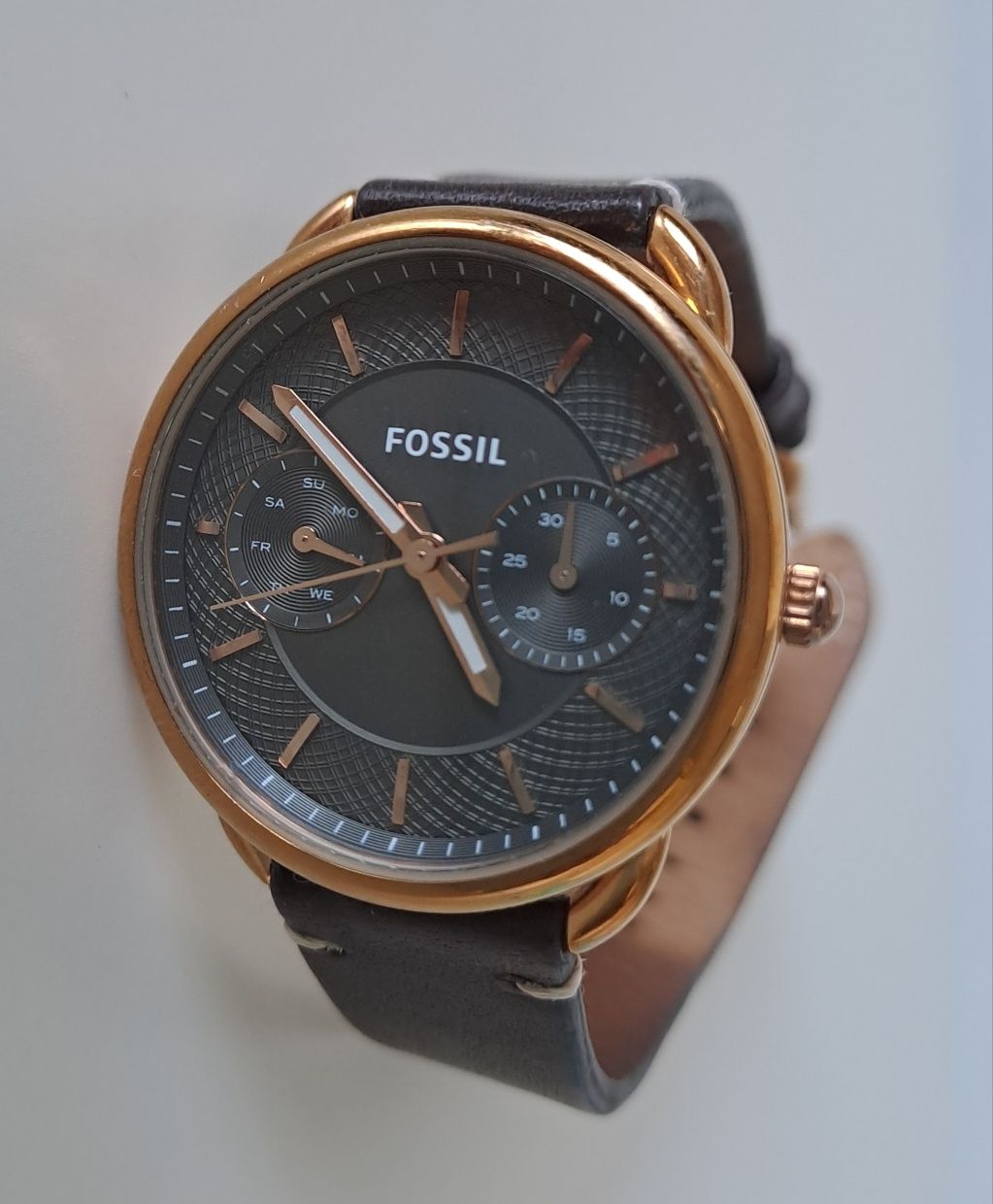 Дамски часовник Fossil