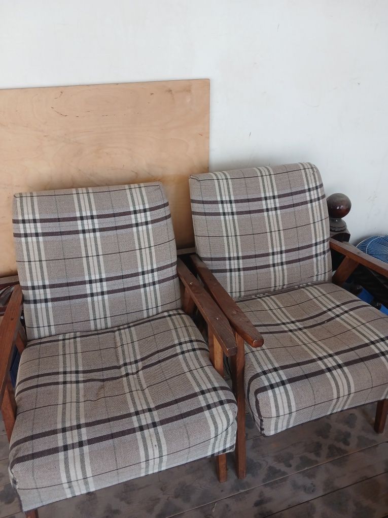 Мебель б/у 2 кресло и диван