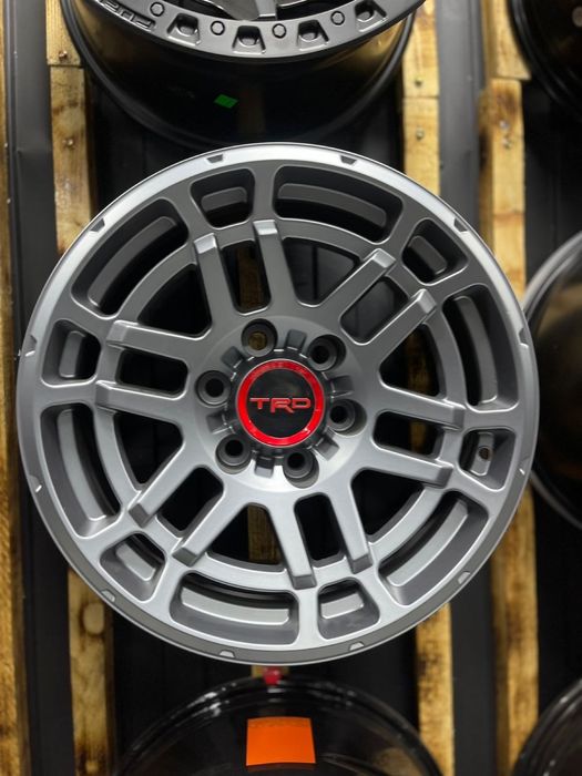комплект диск R17 6x139.7