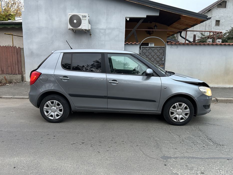 Skoda fabia 2013 benzina/gpl