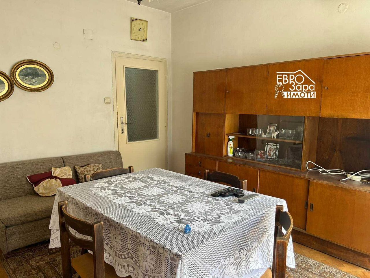 Продава се Двустаен апартамент в Стара Загора, Център - 50 кв.м за 1518 €/кв.м - Снимка #2