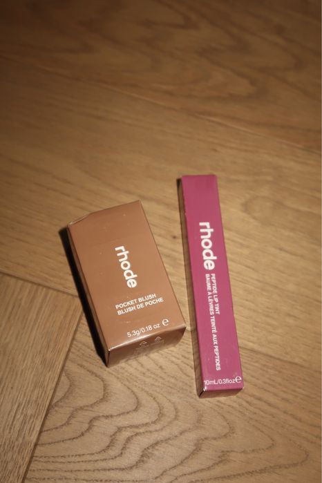 Rhode lip balm и Rhode blush