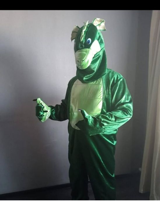 Продам новогодний костюм аниматорский дракон