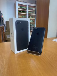 Apple iPhone 7 Negru Box - 32GB - 100% - Garantie