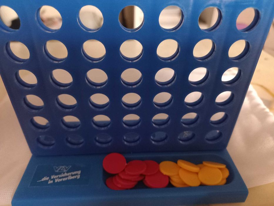 Mагнитни игри за туризъм, рулетка, чайник, термо чаши