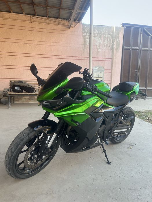 NOOMA 325 S ( YAMAHA R 3 )