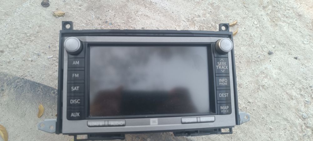 Штатный магнитола Toyota venza (магнитофон)