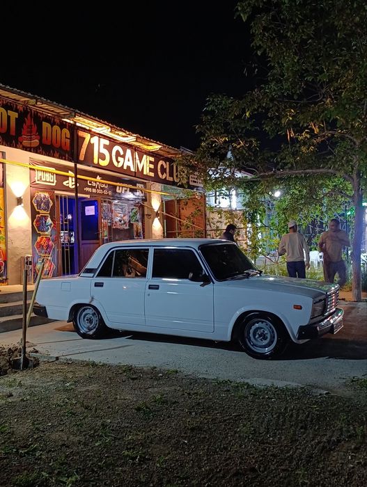 Vaz 007. Hamma narsasi bor.