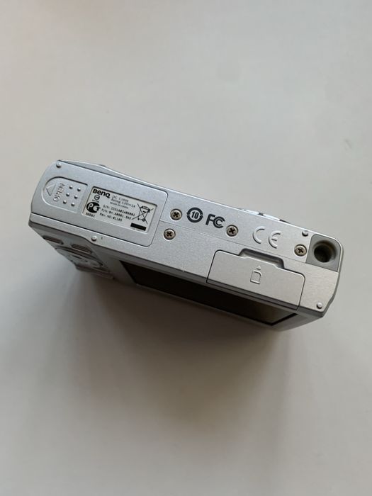 Aparat Foto Digital BENQ DC C1030 Eco 10MP, Senzor CCD Point and Shoot