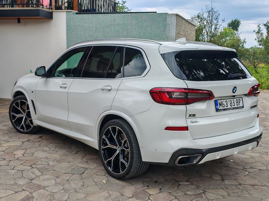 Vand Bmw x5 m50d /Sky Lounge/Individual/400cp