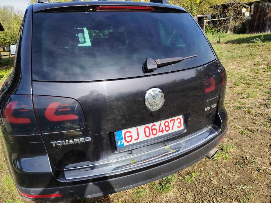 Vând Touareg sau schimb cu autoutilitara